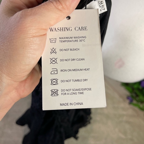 NWT Pinup 24W Off The Shoulder Lace Cocktail Short Dress Bell Sleeve Black - Picture 12 of 15